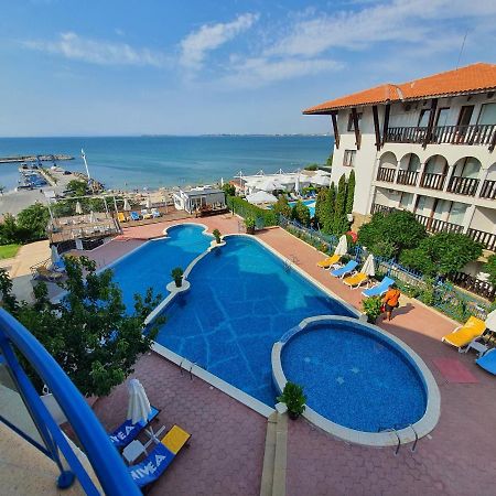 Sveti Vlas Marina Beach Apartment - Vega Village エクステリア 写真