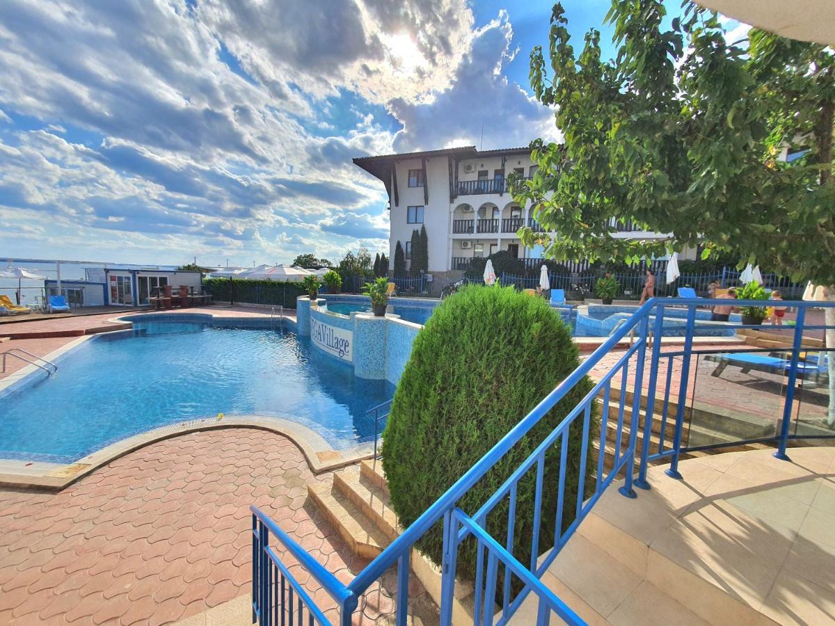 Sveti Vlas Marina Beach Apartment - Vega Village エクステリア 写真