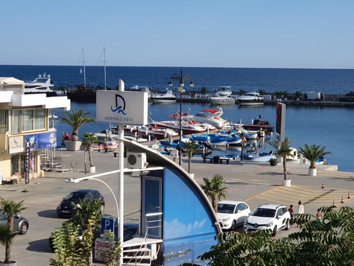 Sveti Vlas Marina Beach Apartment - Vega Village エクステリア 写真