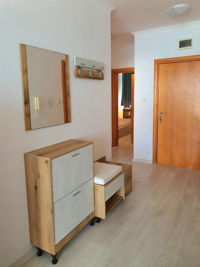 Sveti Vlas Marina Beach Apartment - Vega Village エクステリア 写真